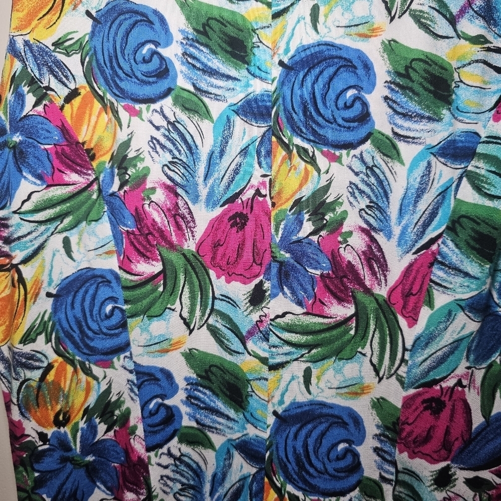 Jennie Brooke Vintage 90s Floral Sleeveless Tie-Front Romper Painterly Print - Picture 15 of 17